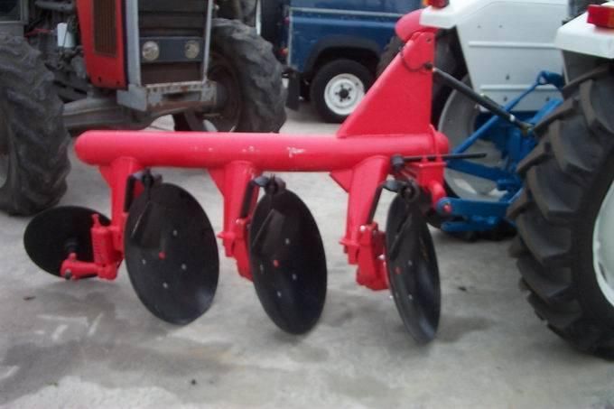 Mf Tractor Pulling Disc Plough