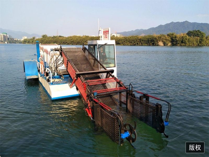 Water Hyacinth Salvage Vessel Weed Mower