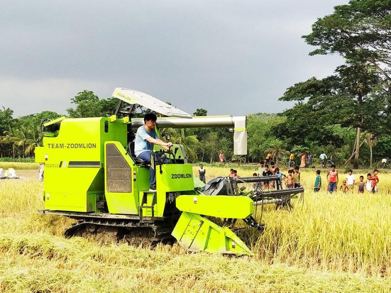 Zoomlion Machine Wheeled Sugarcane Harvester AC60