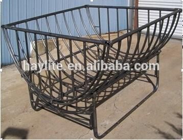 Outdoor Antirust Galvanized Mesh Round Hay Feeder