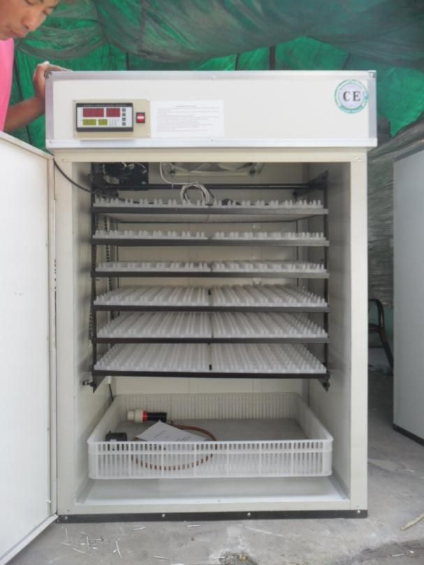 1000 Eggs Full Automatic Poultry Egg Incubator Hatching Machine for Sale