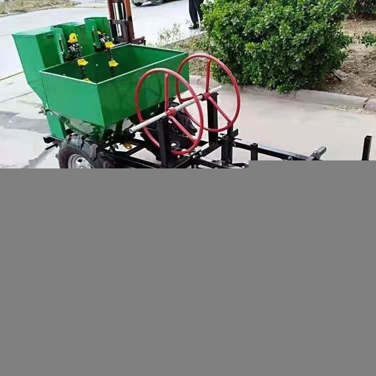 Made in China, Multi-Function Potato Planter, Cheap and Easy to Operate, Mini Potato Sowing Machine