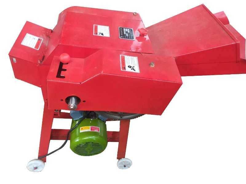 Factory Price Agricultural Adjustable Poultry Farm Cow Grass Machine Straw Chopper Silage Grass Cutting Machine