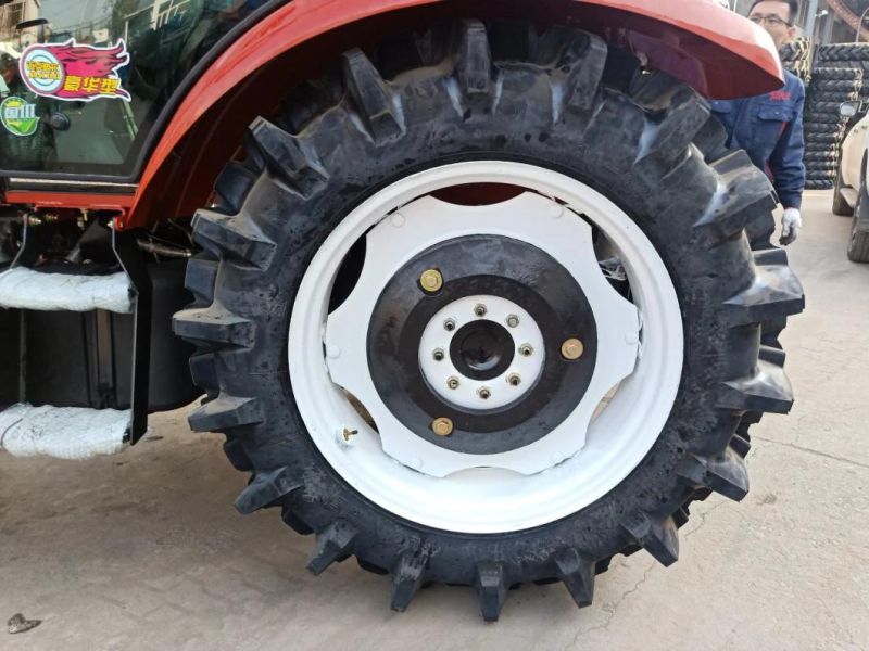 From China Beautiful Exterior Farm Use Tractor with Machinery Part