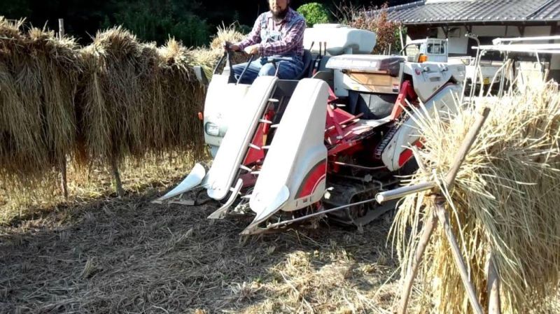 MITSUBISHI MC120 combine rice cutter harvester rubber track 300*84*34