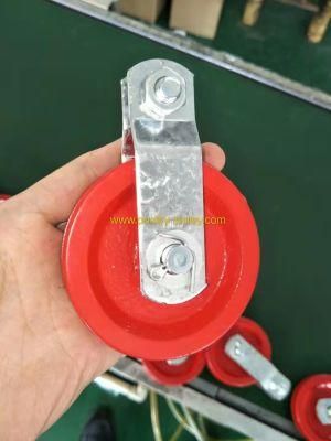 Pulley 3-1/2&quot; Cast Iron with Eye Bolt, Red.
