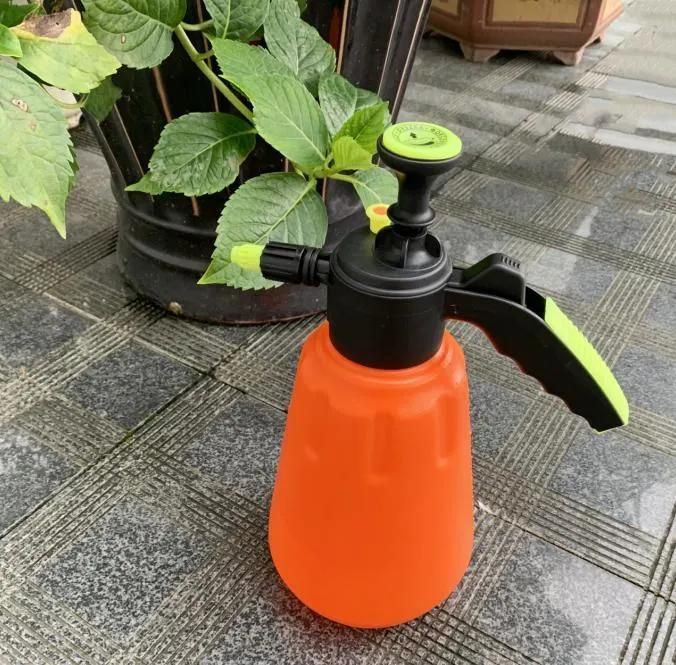 Top Rated 2L Air Compression Sprayer for Daily Cleaning and Disinfection