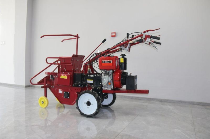 Small Wheel Type gasoline Corn Picking Machine One Row Maize Harvester for Sale