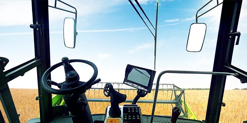 Zoomlion 190HP Wheeled Wheat Combine Harvester 4m Cutting Width