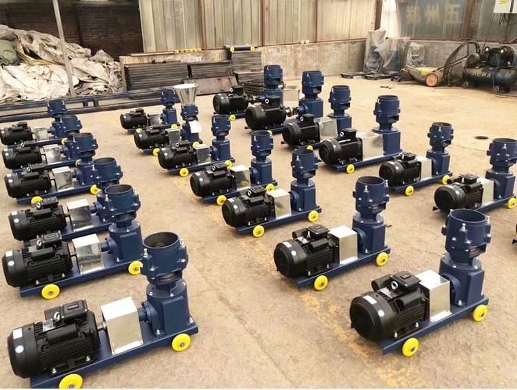 500-700 Kg/H Mini Feed Processing Machines Animal Feed Pellet Machine