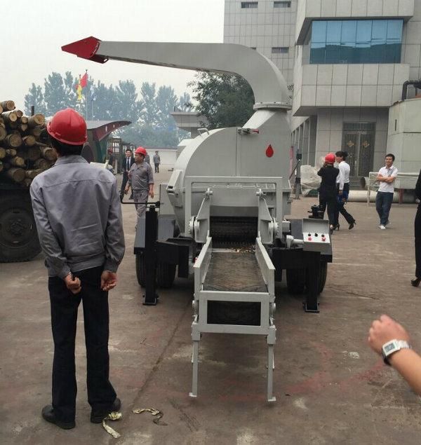 Large Capacity Diesel Engine Mobile Wood Chipper for Sale