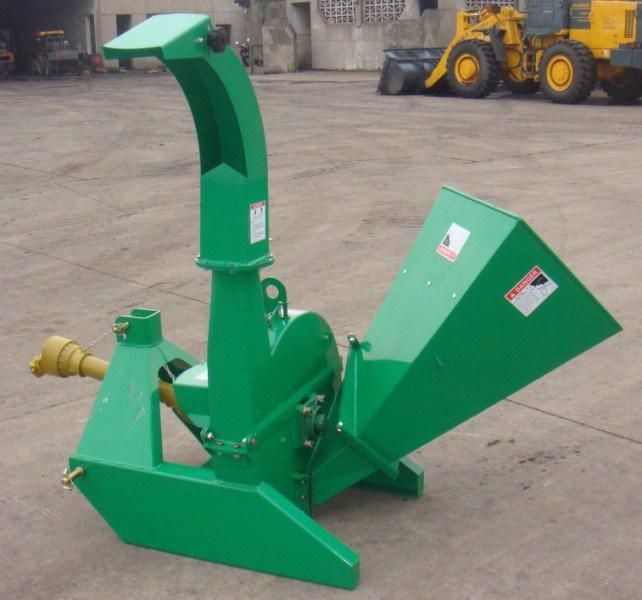 3 Point Hitch Tractor Pto Driven Small Wood Chipper Bx62s for Sale