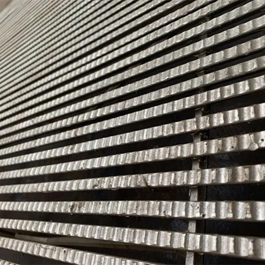 OEM Clean Durable Steel Tri Bar Flooring Pig Farm Equipment