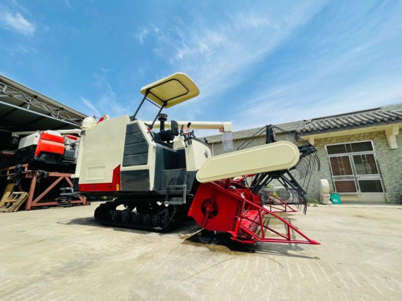 World 110 HP 4lz-6.0p Maize Harvester for All Crops Combine Harvester