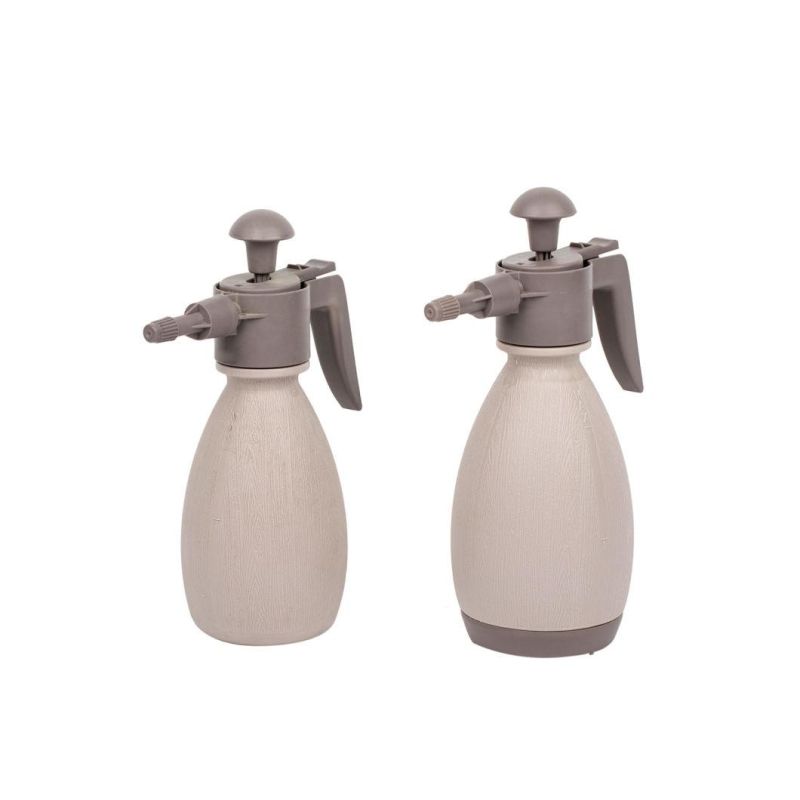 Plastic Wholesale 2L PE Bottle Hand Pressre Air Pressure Mist Trigger Sprayer Bottle