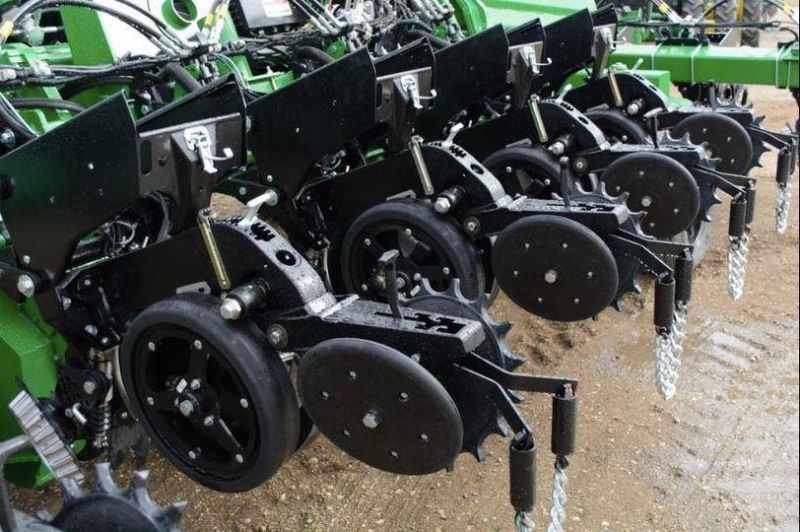 Heavy and Light Type Suction Seeder Planter Gauge Wheel