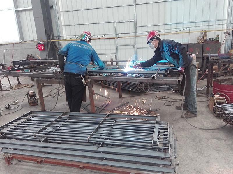 Factory Made Fattening Crate for Pig