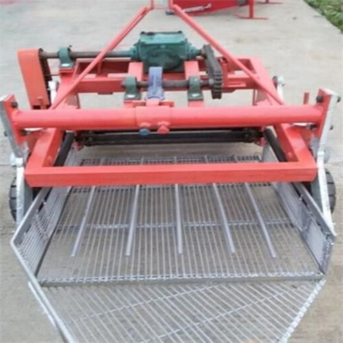 China Potato Digger Farm Agriculture Groundnut Harvester Equipment