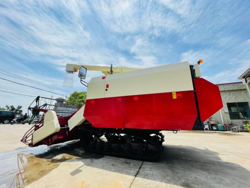 World 110 HP 4lz-6.0p Maize Harvester for All Crops Combine Harvester