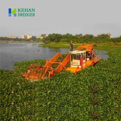 Medium Sized Water Hyacinth Salvage Vessels Work Together to Clean The Ship