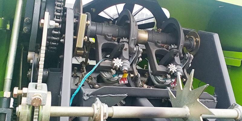 High Quality 9yf-2200 Square Agricultural Machinery for Corn Baling