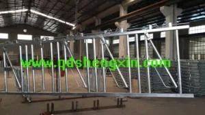 Factory Price Hot DIP Galvanised Cow Headlock