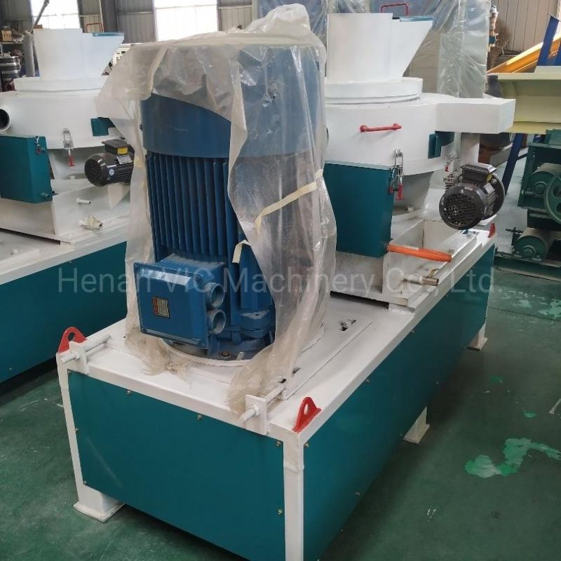 Sawdust pellet fuel molding machine