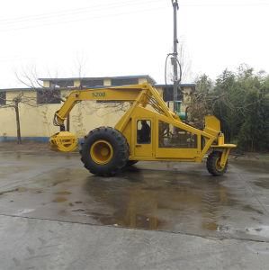 3 Wheeler Sugarcane Grab Loader on Farmland