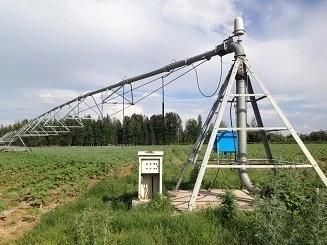 Agricultural Machinery Center Pivot Irrigation System with High Quality Parts