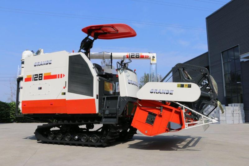 Similar World Rice Combine Harvester 102HP 4lz-6.0z Wheat Cutting Machine with Factory Price