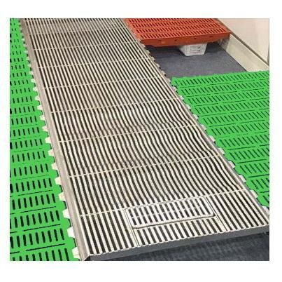 Livestock Pig Farm Equipment Plastic Slatted Flooring