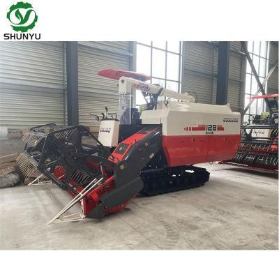 Similar World Rice Combine Harvester 102HP 4lz-6.0z Wheat Cutting Machine with Factory Price