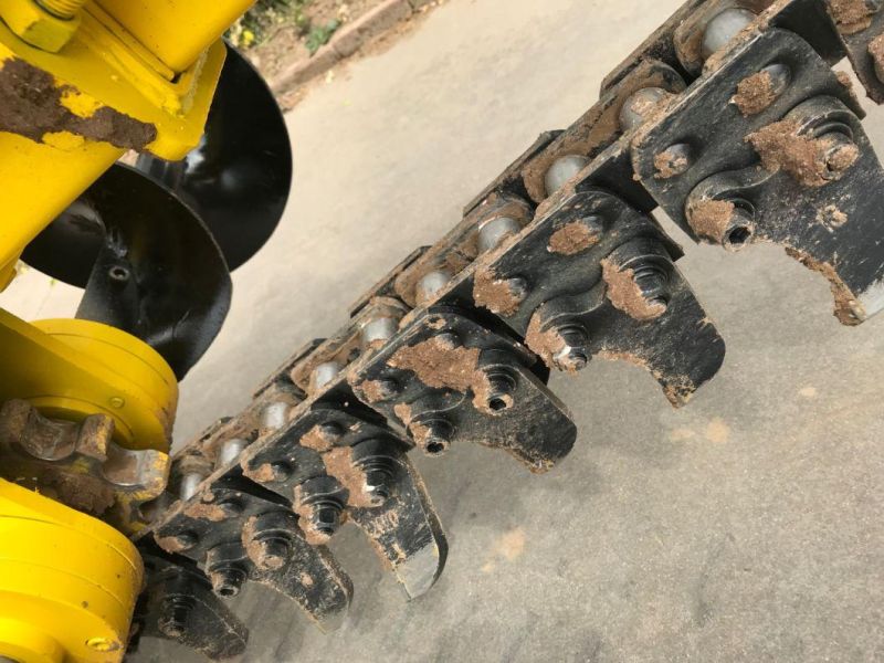 CE Approved High Effiiciency Tractor Hydraulic Chain Trencher